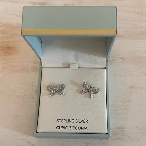 Rachel Zoe Jewelry Rachel Zoe Bow Earrings Silver Poshmark